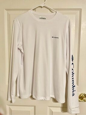 Columbia Omni shade white long sleeve shirt size XL new, very soft